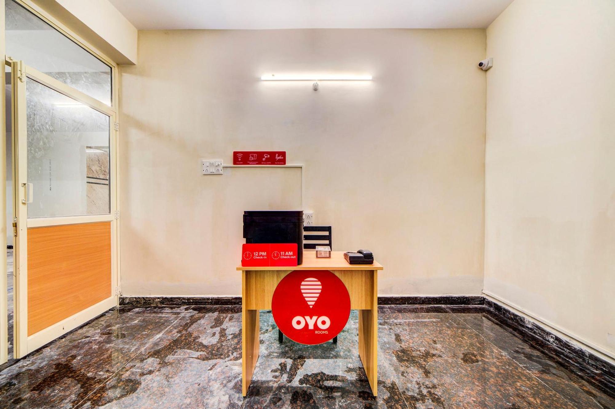 Hotel O Jv Colony Near Kfc Gachibowli Kondapur  Exterior photo